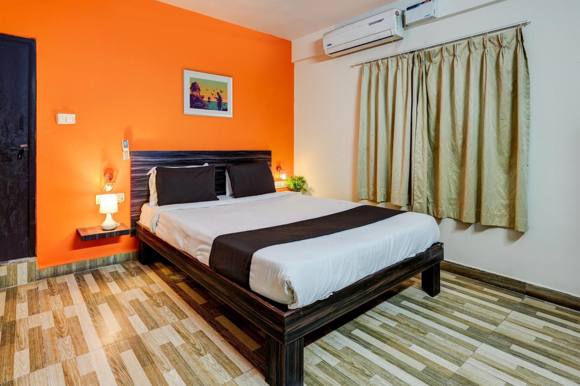 OYO 10475 Pmr Hotel Bangalore Buitenkant foto